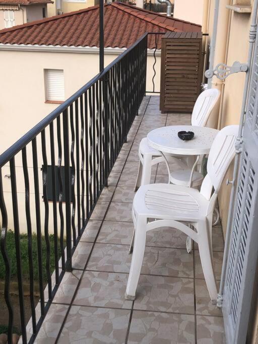 Laurier Blanc Apartment *
